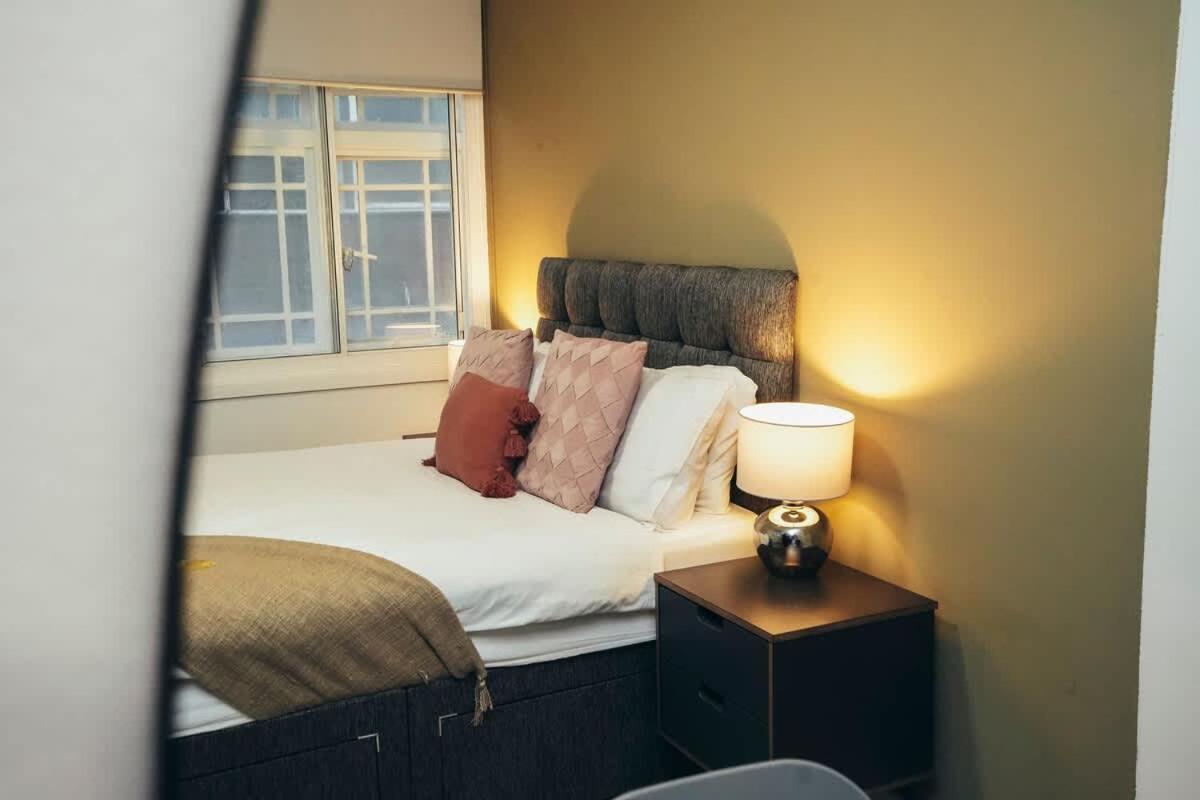2Br City Centre Apt, Self Check In, Wifi, By Derbnb شيفيلد المظهر الخارجي الصورة